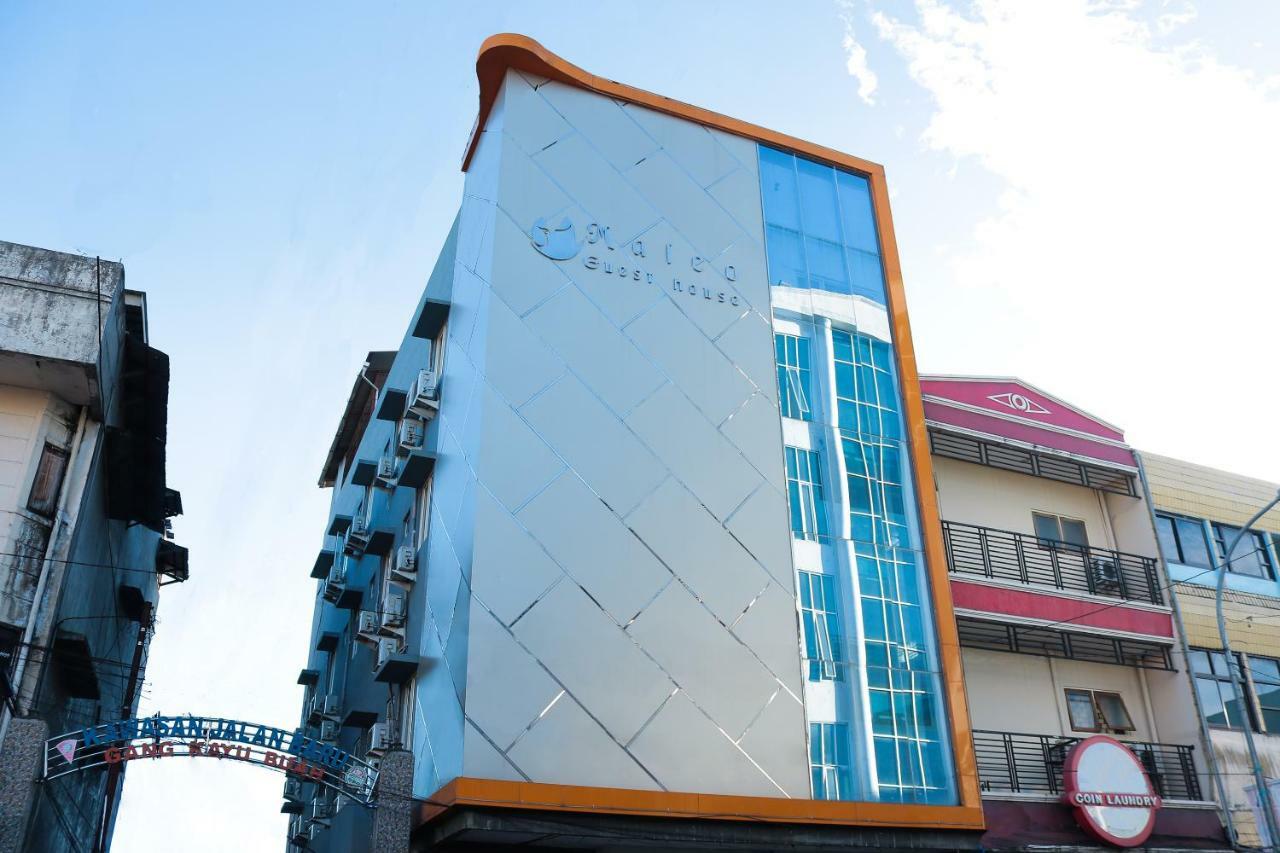 Oyo 984 Maleo Guest House Ambon Dış mekan fotoğraf